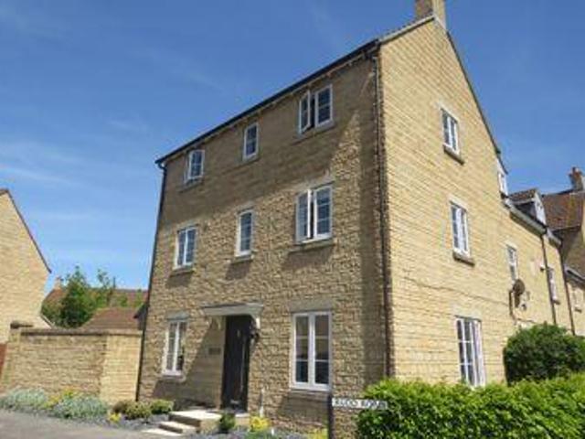 House for sale in Calne, Wiltshire