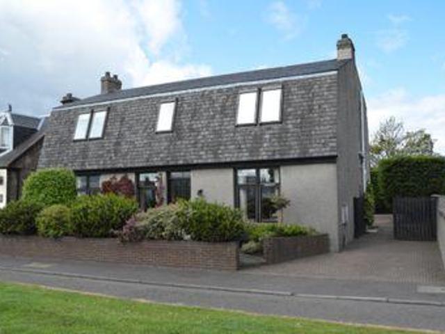House for sale in Grangemouth, Scotland