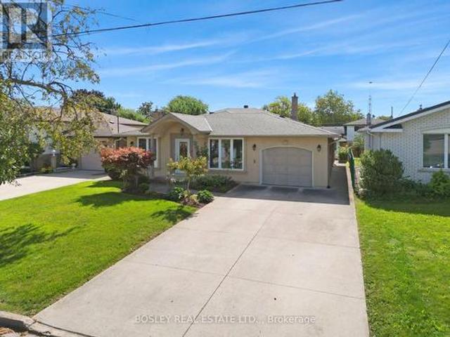 House for sale in Niagara, Ontario