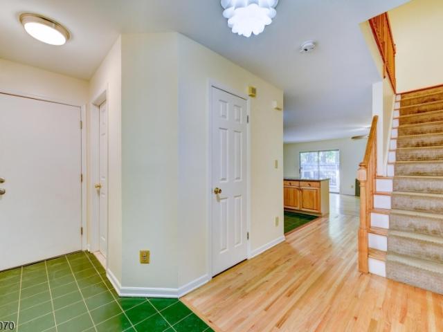 Condo for sale in Berkeley Heights, New Jersey