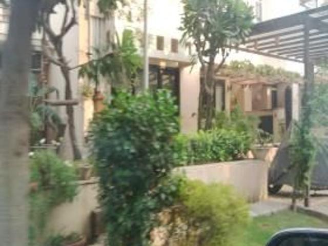 House for sale in Hariana