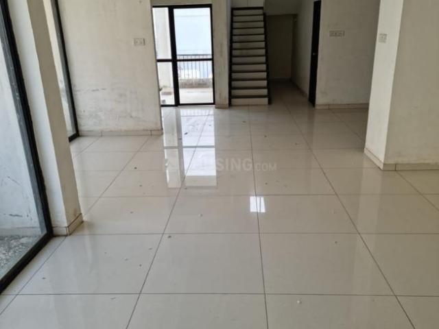 Flat for rent in Tilakwada, Gujarat