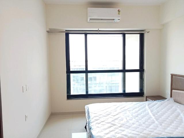 Flat for rent in Bandra East, Mumbai