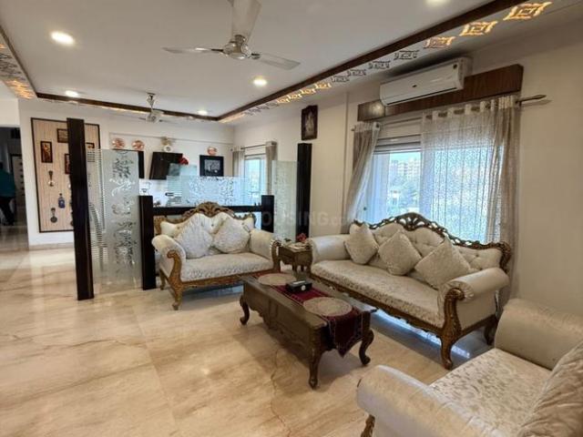 Flat for rent in Madya
