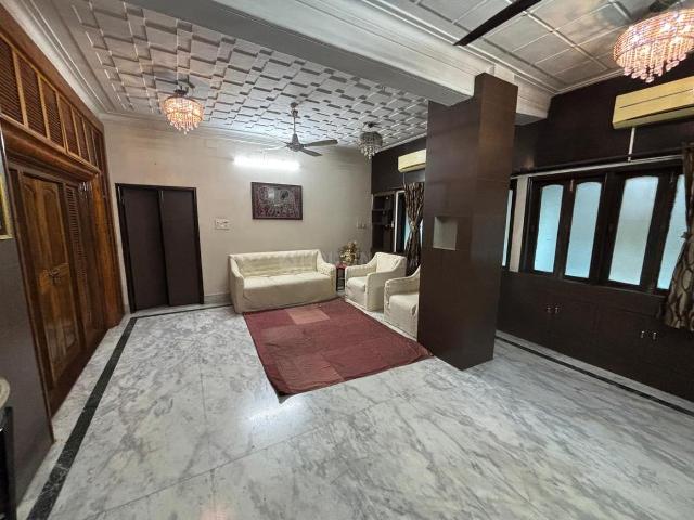 Flat for rent in Calcutta, West Bengal