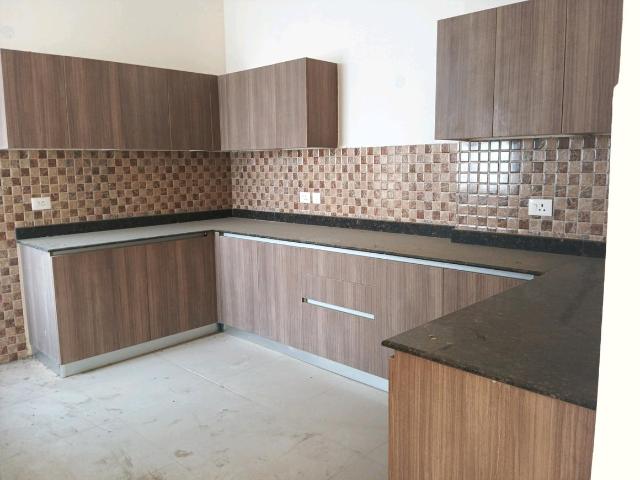 Flat for sale in Hariana