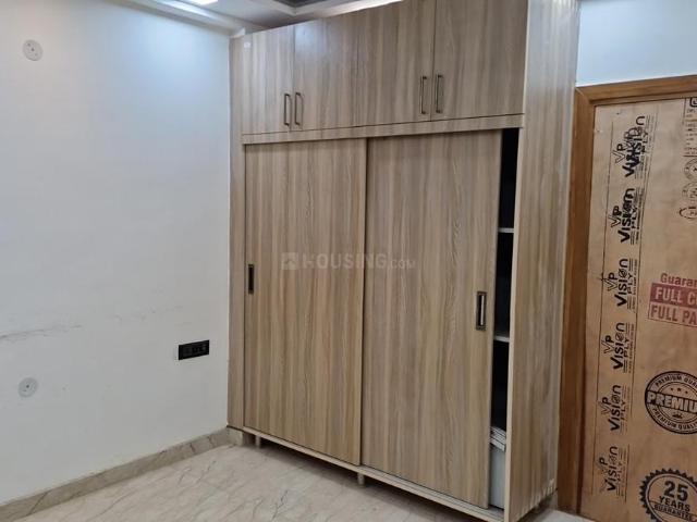 Flat for sale in South West Delhi, Deri
