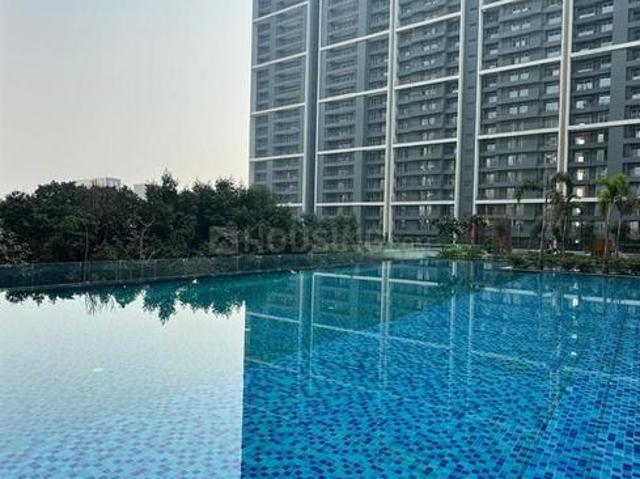 Flat for sale in Sector 43, Noida