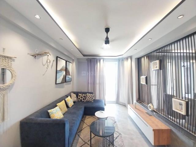 Flat for sale in South West Delhi, Deri