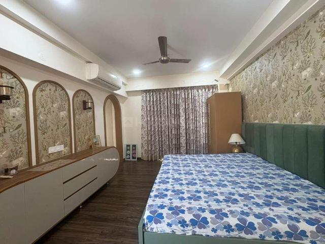 Flat for rent in Hariana