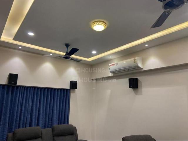 Flat for rent in Gandhinagar, Gujarat