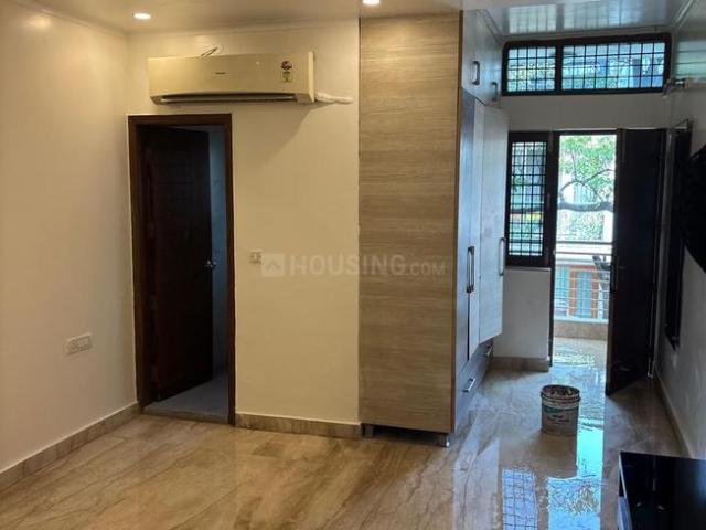 Flat for rent in Deri