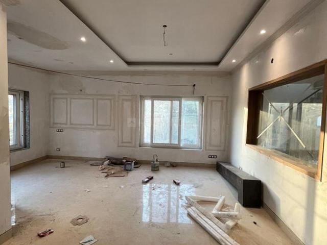 Flat for sale in Deri