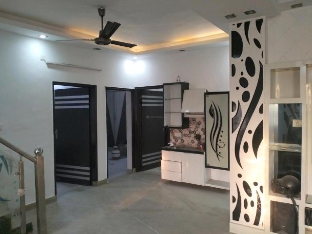 Flat for sale in West Delhi, Deri