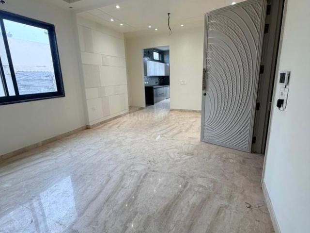Duplex for rent in North West Delhi, Deri