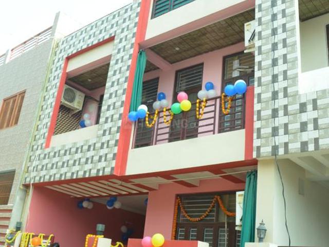 Duplex for rent in Varanasi, Arunachal Pradesh