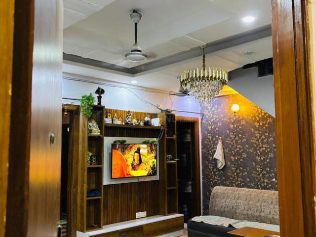 Duplex for rent in Homes 121, Noida