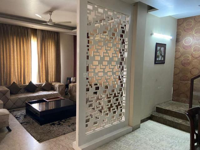 Duplex for rent in Hariana