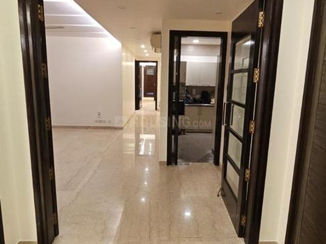 Duplex for rent in Deri