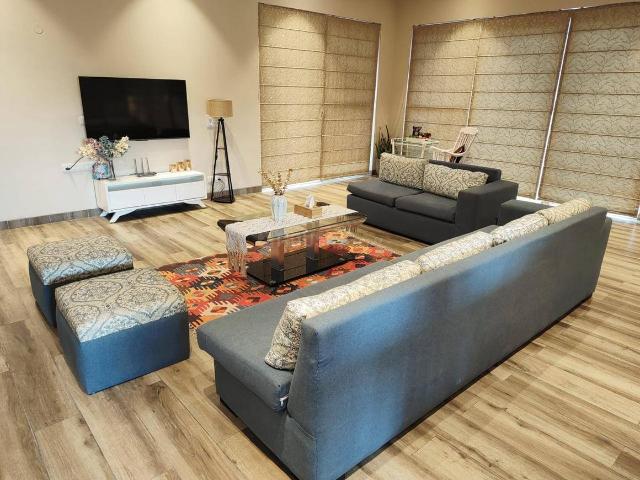 House for rent in South Delhi, Deri