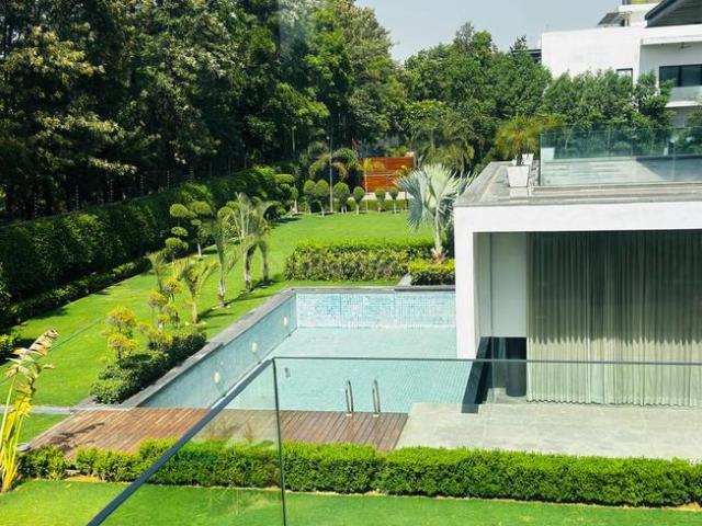 House for sale in South Delhi, Deri