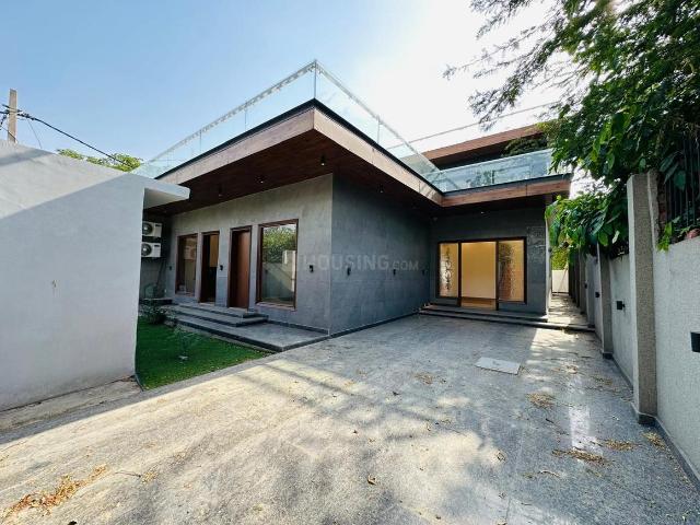 House for sale in South Delhi, Deri