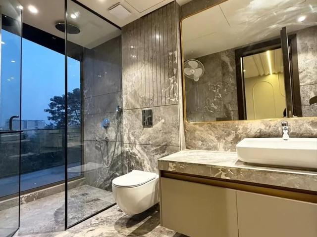 Flat for rent in North West Delhi, Deri