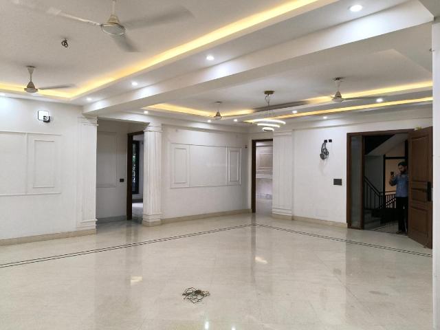 Flat for rent in Hariana