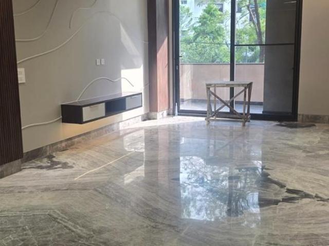 Flat for sale in West Delhi, Deri