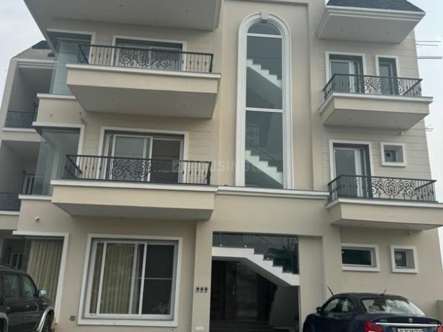 Flat for sale in Punjab