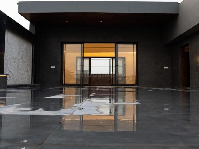 Flat for sale in West Delhi, Deri