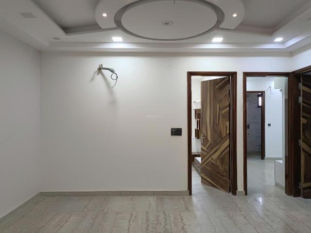 Flat for sale in Abdullahpur