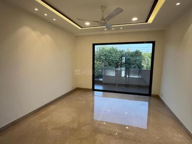 Flat for sale in Sector 4, Haripur