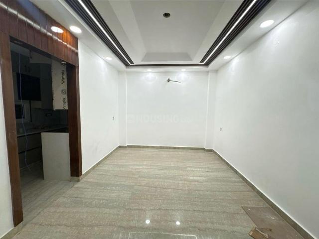 Flat for sale in North West Delhi, Deri