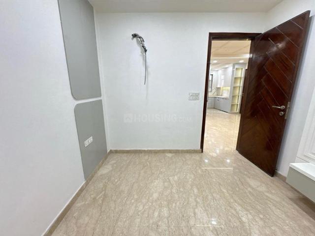 Flat for sale in North West Delhi, Deri
