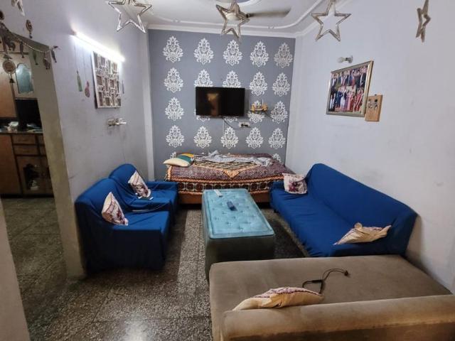 Flat for sale in West Delhi, Deri