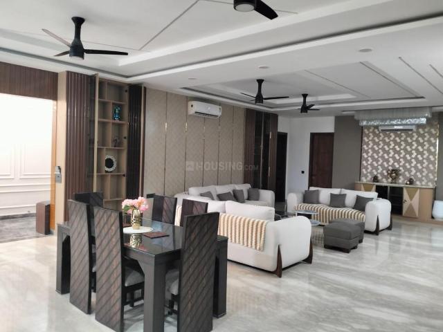 Flat for rent in Deri