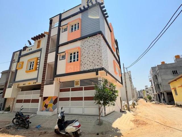 House for sale in Bangalore North, Cox Town - Bangalore