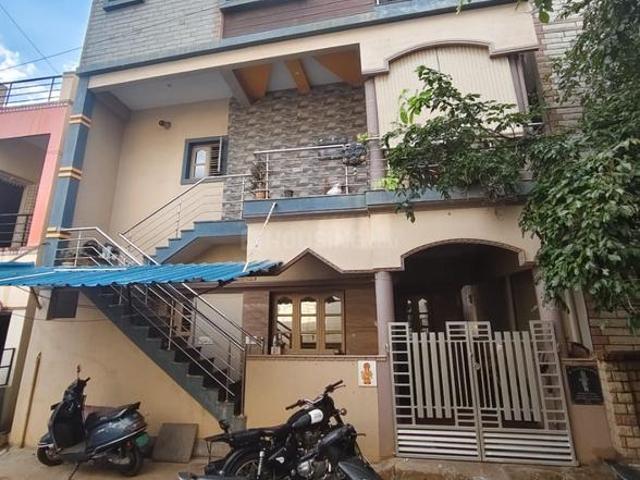House for sale in Bangalore North, Cox Town - Bangalore