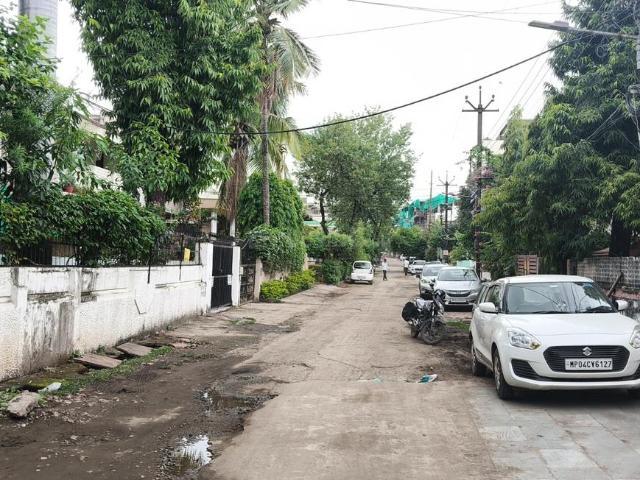 House for sale in Madya