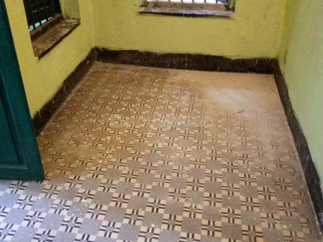 House for sale in Calcutta, West Bengal