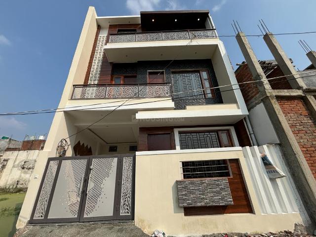 House for sale in Banaras Ghats, Varanasi