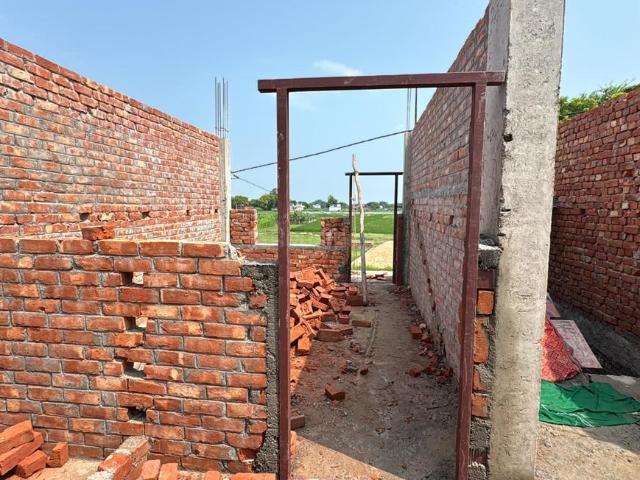 House for sale in Varanasi, Uttar Pradesh