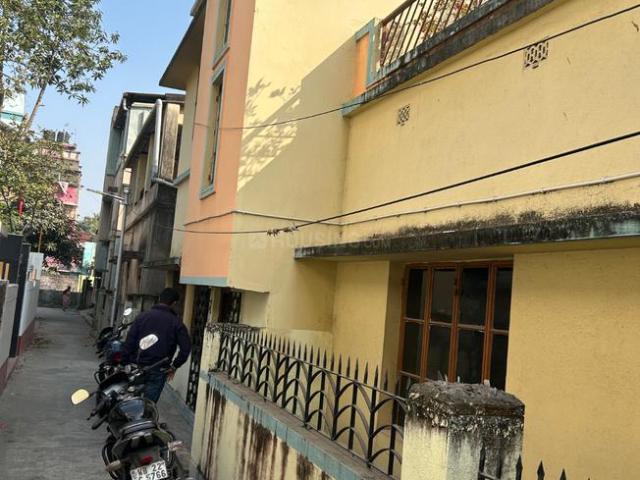 House for sale in Calcutta, West Bengal