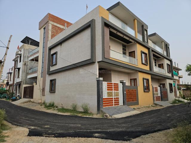 House for sale in Varanasi, Arunachal Pradesh