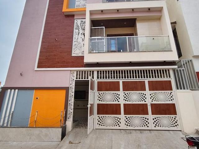 House for sale in Bangalore North, Cox Town - Bangalore