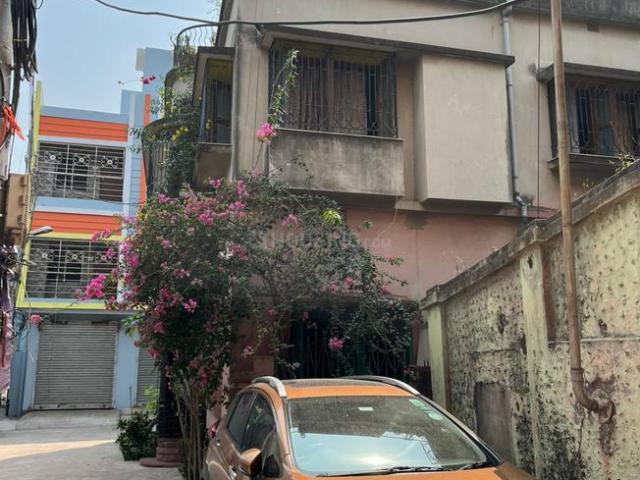 House for sale in North 24 Parganas, Baranagar