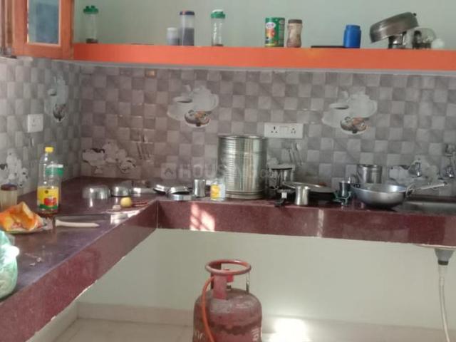House for rent in Madya