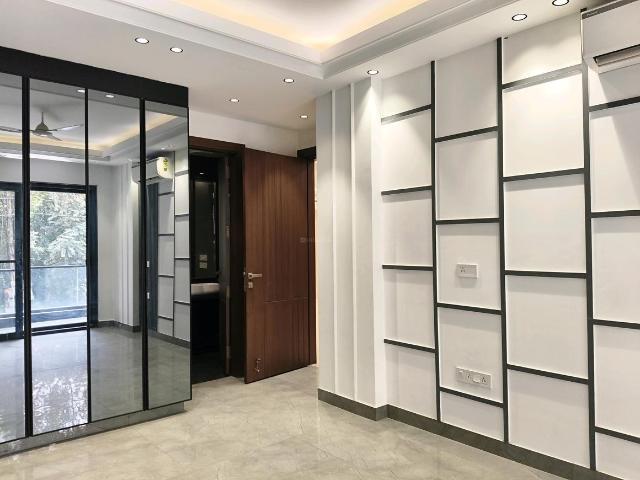House for sale in Hariana