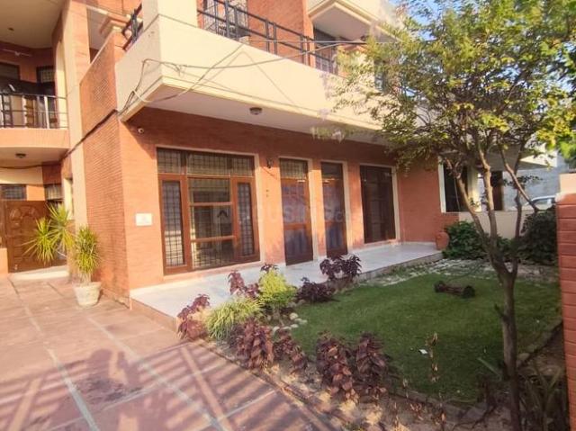 House for rent in Hariana